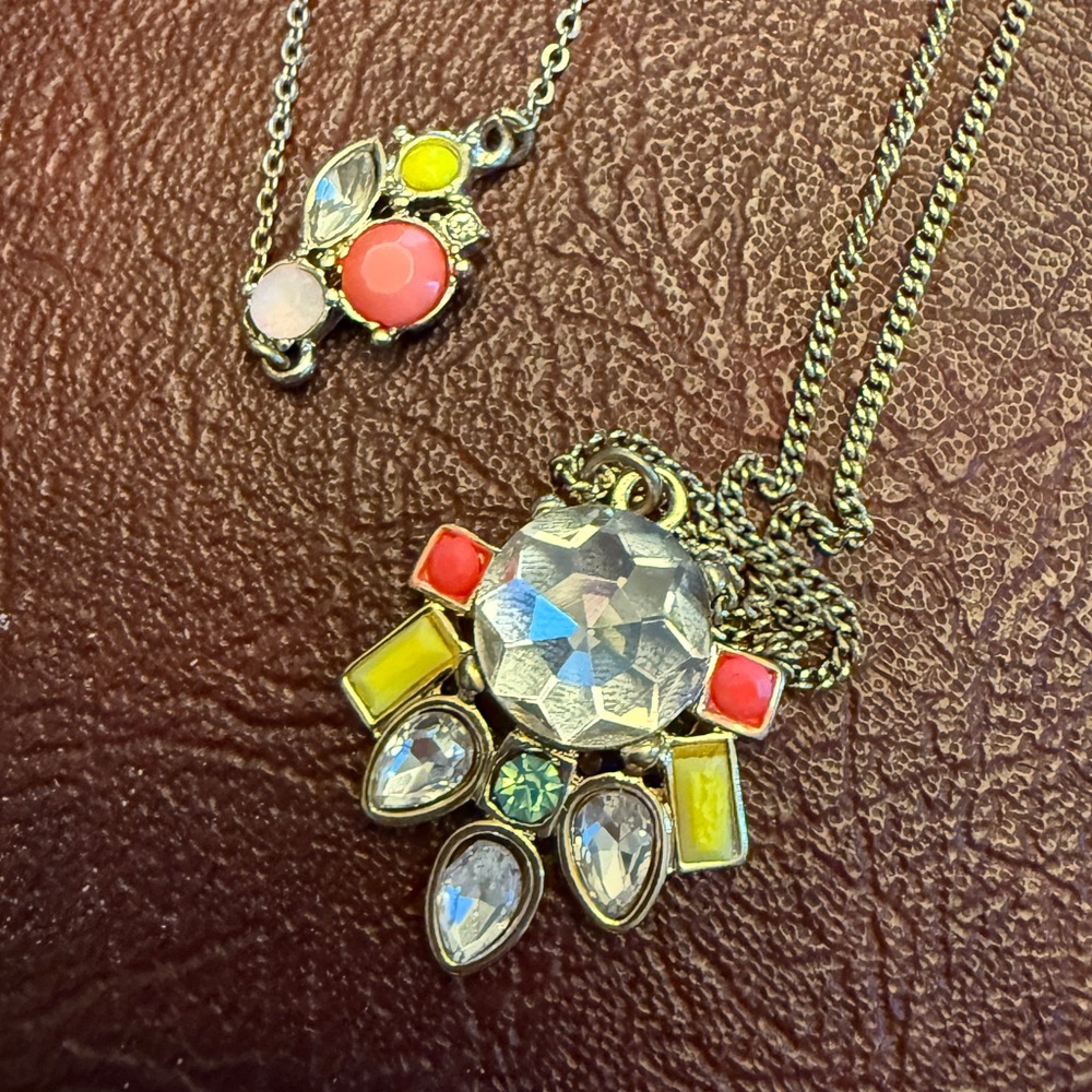 Loft gold‎ tone jewelry set - bracelet and long length necklace